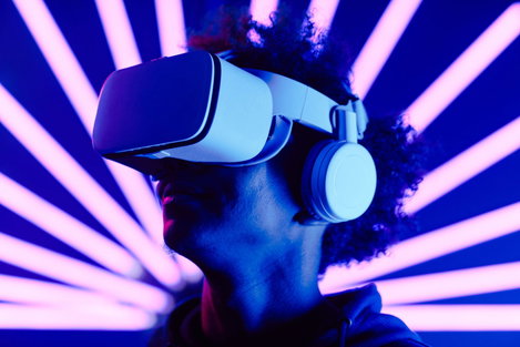 The Influence of AR and VR in Video Marketing: Immersive Experiences as the Next Big Thing