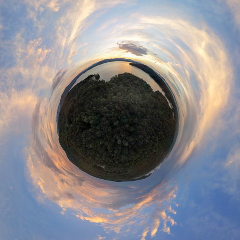 The Rise of 360-Degree Videos: Immersive Experiences and Content Strategies